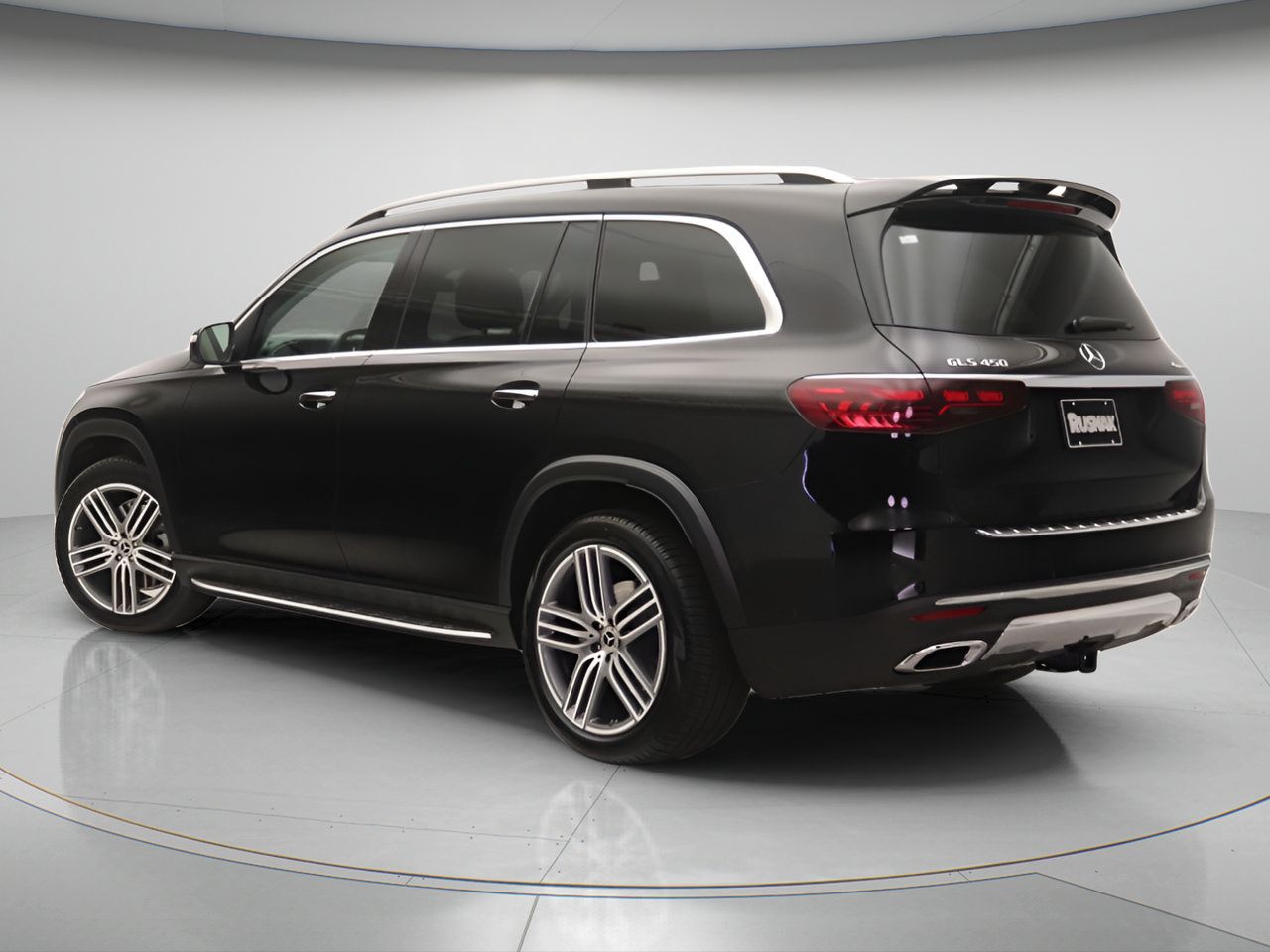 New 2026 Mercedes-Benz GLS 450 4MATIC image 2