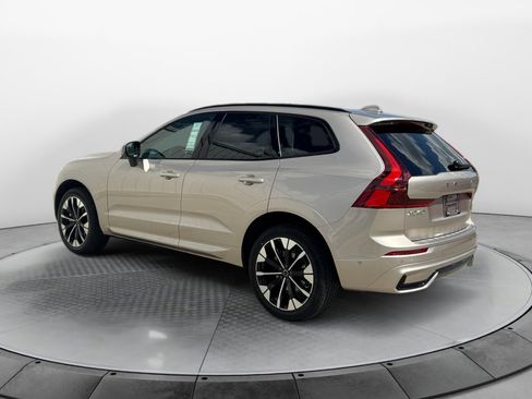 New 2026 Volvo XC60 B5 Plus w/ Protection Package Premier AWD/4WD image 5