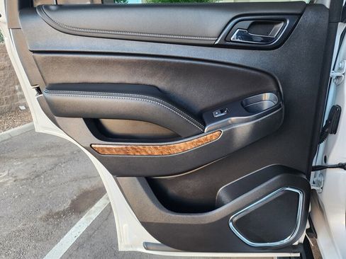 Used 2019 Chevrolet Tahoe Premier w/ Premier Plus Edition image 81