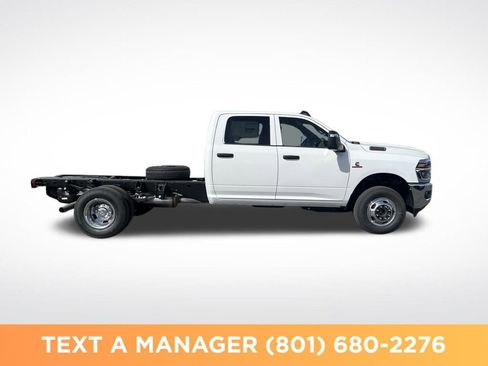 New 2026 RAM 3500 Tradesman AWD/4WD image 6