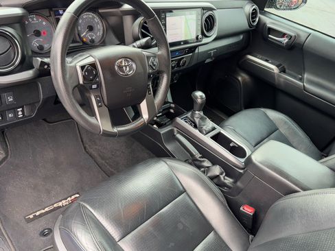 Certified 2021 Toyota Tacoma TRD Sport w/ TRD Premium Sport Package image 19