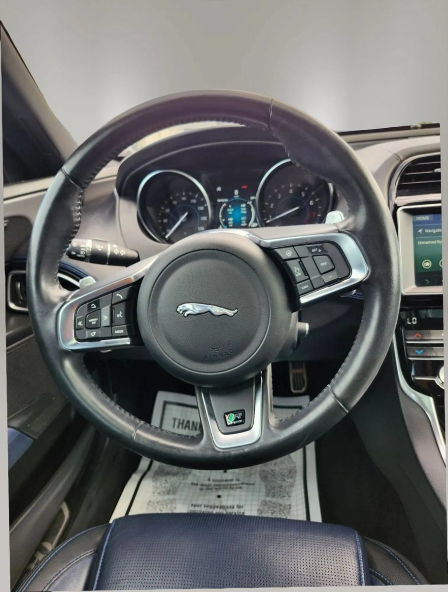Used 2019 Jaguar XE R-Sport RWD image 20
