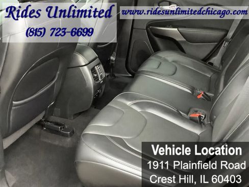 Used 2019 Jeep Cherokee Limited AWD/4WD image 28