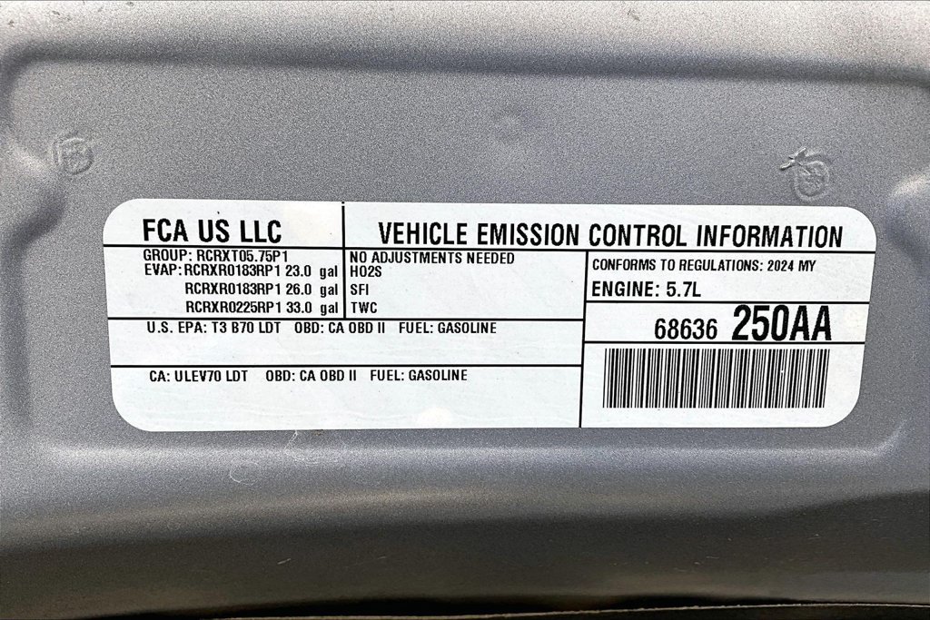 Used 2024 RAM 1500 Laramie AWD/4WD image 35