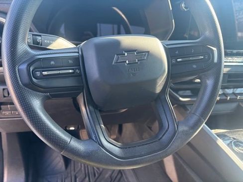 Used 2024 Chevrolet Colorado Trail Boss w/ Technology Package image 23