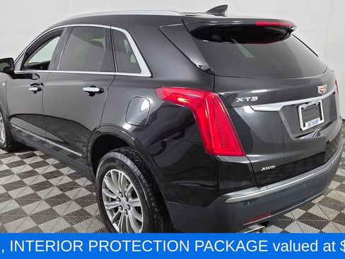 Used 2018 Cadillac XT5 Luxury w/ Driver Awareness Package image 7