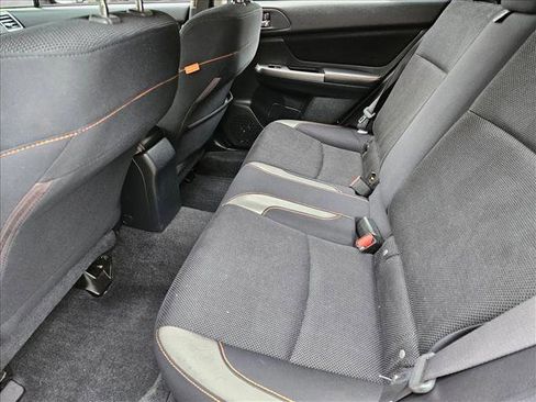 Used 2017 Subaru Crosstrek 2.0i Premium AWD/4WD image 13