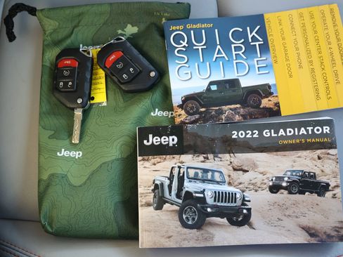 Used 2022 Jeep Gladiator Mojave w/ LED Lighting Group image 5