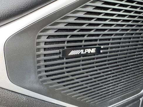 Used 2024 Jeep Wagoneer L Series III w/ Flexible Seating Group image 27