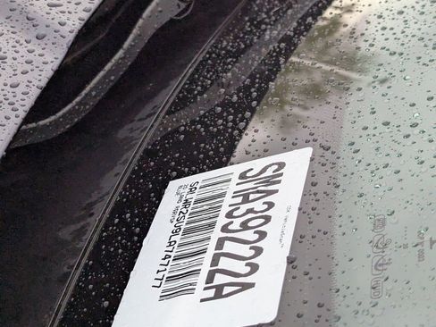 Used 2020 Land Rover Range Rover Sport HSE image 28