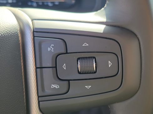 Used 2024 GMC Yukon XL Denali AWD/4WD image 25