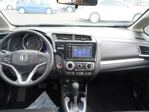Used 2015 Honda Fit EX image 17