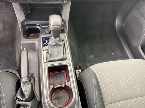 Used 2023 Toyota Tacoma TRD Sport w/ Technology Package image 17