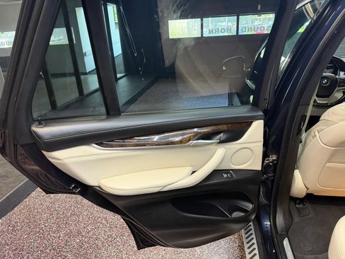 Used 2018 BMW X5 xDrive35i AWD/4WD image 18