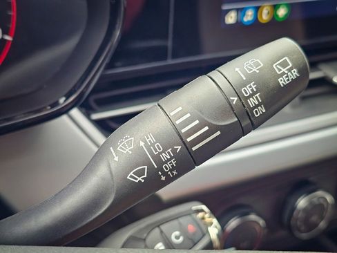 Certified 2024 Chevrolet Trax RS w/ Driver Confidence Package image 15