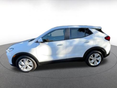 Used 2025 Buick Encore GX Preferred image 9