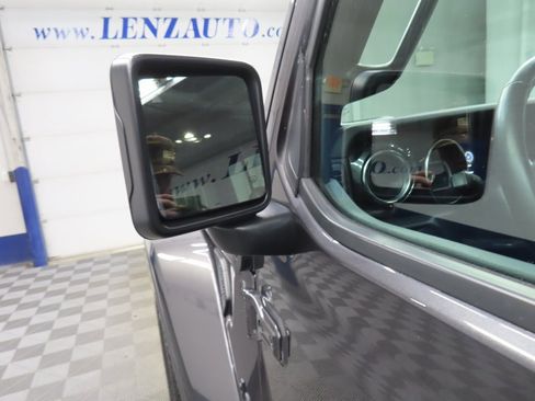 Used 2021 Jeep Wrangler Unlimited Sahara image 58