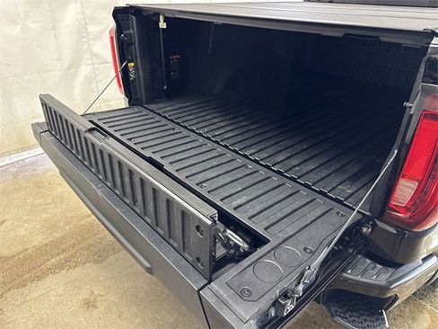 Certified 2022 GMC Sierra 1500 Denali Ultimate image 27