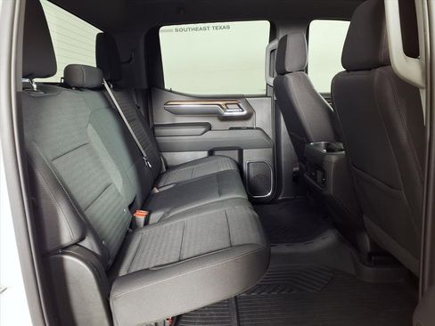Used 2022 Chevrolet Silverado 1500 RST image 10