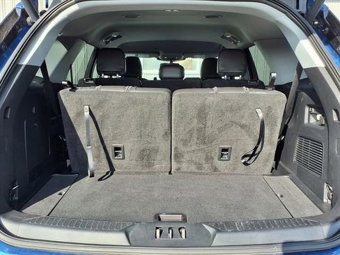 Certified 2023 Ford Explorer XLT w/ Equipment Group 202A image 22