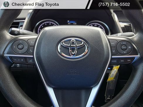 Used 2021 Toyota Camry LE FWD image 12