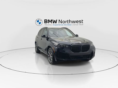New 2026 BMW X5 xDrive50e w/ M Sport Package AWD/4WD image 7