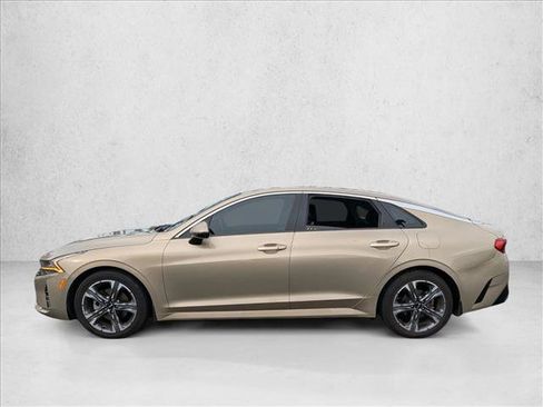 Used 2022 Kia K5 EX image 9