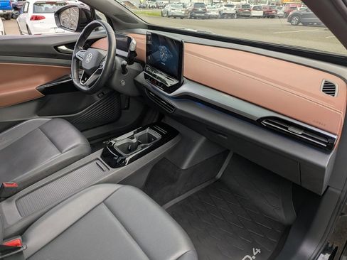 Certified 2022 Volkswagen ID.4 Pro S w/ Gradient Package image 36
