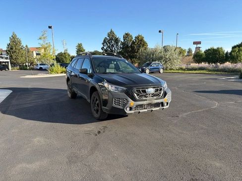 Used 2025 Subaru Outback Wilderness AWD/4WD image 7