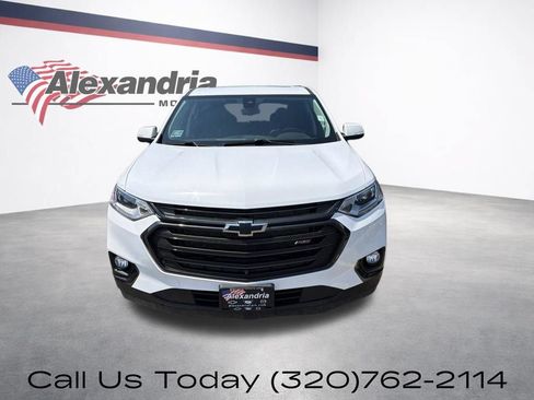 Used 2021 Chevrolet Traverse RS w/ LPO, Floor Liner Package AWD/4WD image 2