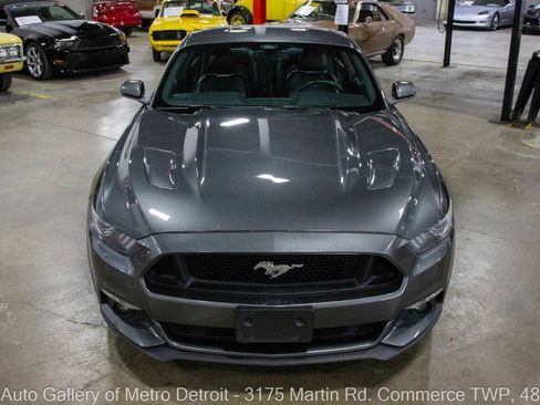 Used 2017 Ford Mustang GT Premium RWD image 11