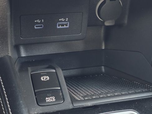 Certified 2024 Nissan Kicks SV FWD image 20