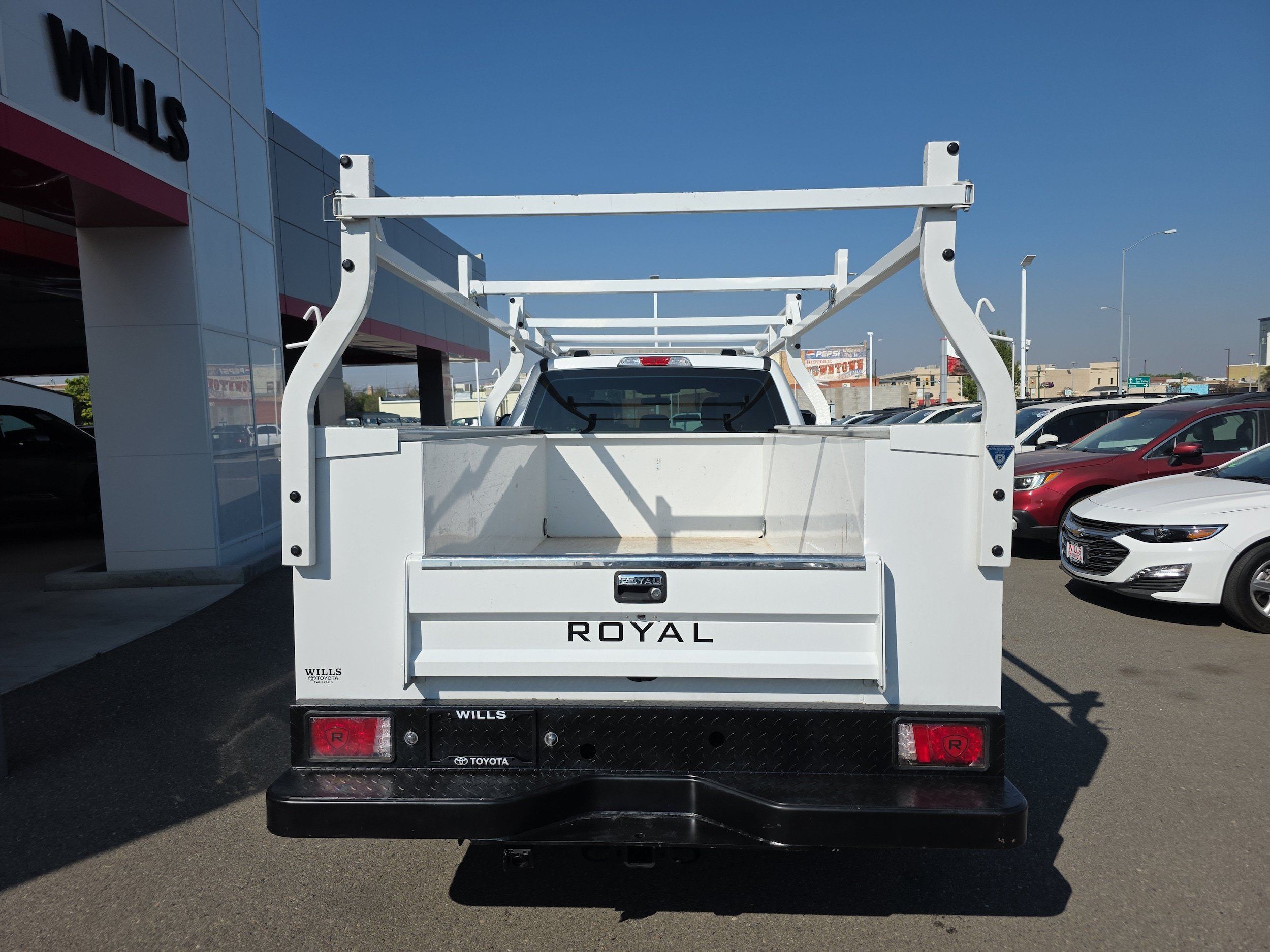 Used 2024 Ford F350 XL w/ XL Chrome Package RWD image 6
