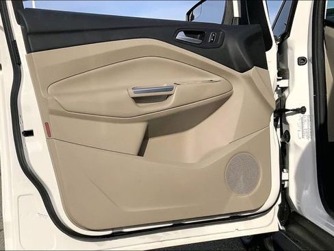 Used 2014 Ford C-MAX Energi SEL w/ Equipment Group 303A image 23