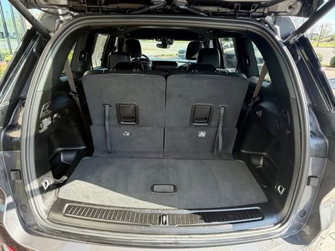 Used 2023 Jeep Grand Cherokee L Laredo image 28