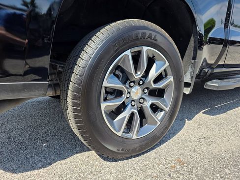 Certified 2025 Chevrolet Silverado 1500 LT RWD image 33