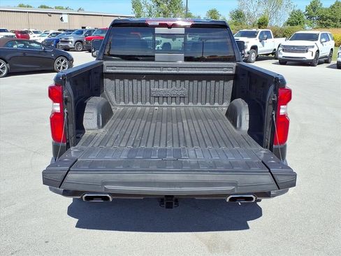 Used 2024 Chevrolet Silverado 1500 High Country w/ High Country Premium Package image 10