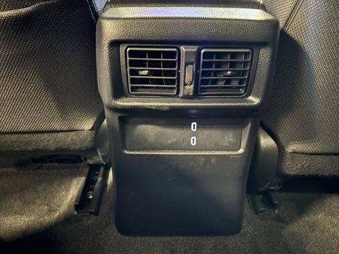 Certified 2025 Toyota 4Runner SR5 image 8