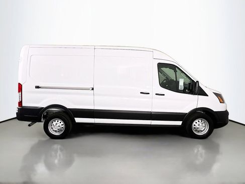 New 2026 Ford Transit 250 148 Medium Roof Extended AWD image 17