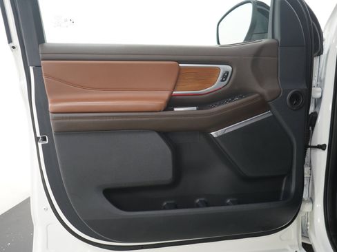 Used 2025 Ford Expedition Max King Ranch AWD/4WD image 23