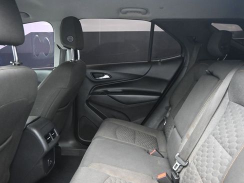 Used 2020 Chevrolet Equinox LT FWD image 19