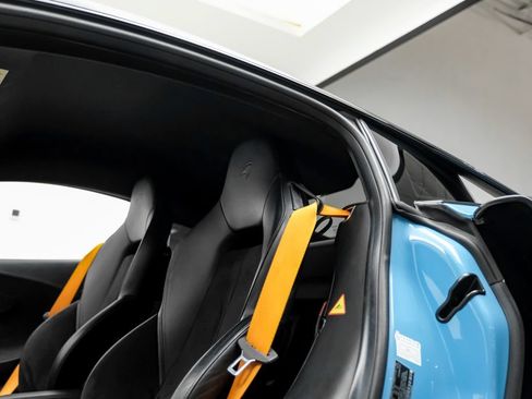 Used 2019 McLaren 600LT RWD image 29