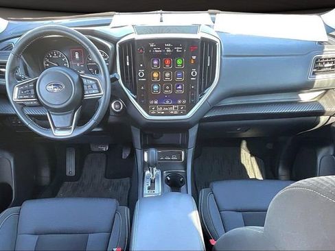Used 2025 Subaru Ascent Premium image 14