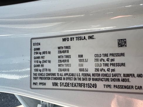 Used 2024 Tesla Model 3 Long Range RWD image 16