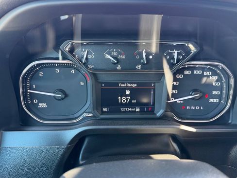 Used 2023 GMC Sierra 2500 AT4 w/ Gooseneck/5TH Wheel Package AWD/4WD image 25