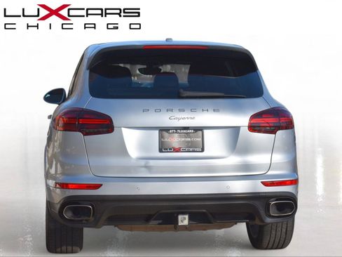 Used 2017 Porsche Cayenne Platinum Edition AWD/4WD image 6