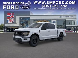 New 2026 Ford F150 XLT w/ XLT Black Appearance Package AWD/4WD 360° Tour