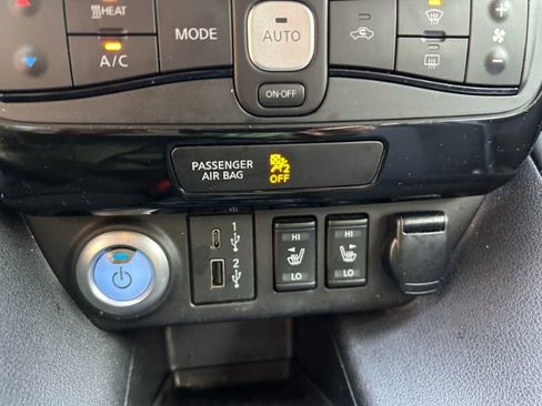 Used 2020 Nissan Leaf SV w/ SV All Weather Package image 25