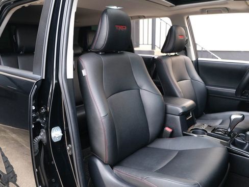 Used 2020 Toyota 4Runner TRD Off-Road Premium w/ Moonroof Package image 32