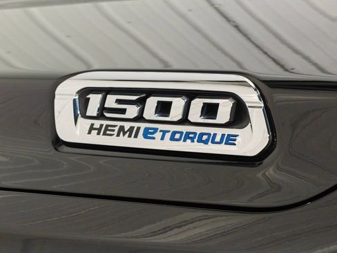 Used 2023 RAM 1500 Big Horn AWD/4WD image 55